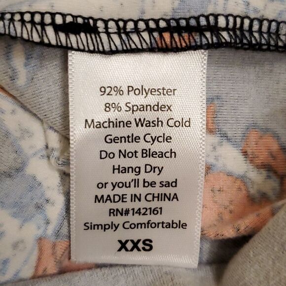 Lularoe patriotic Irma in legging material - Picture 4 of 5